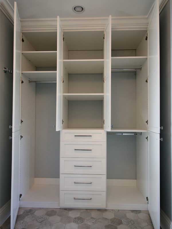 Reach-In Closets – Closet Organizers, Design | Orlando, Winter Park ...